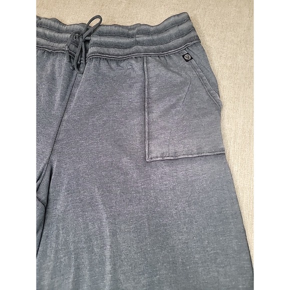Livi Active Women's Plus Size 14/16 Gray Drawstring Waist Wide Leg Capri Pants - Picture 2 of 9